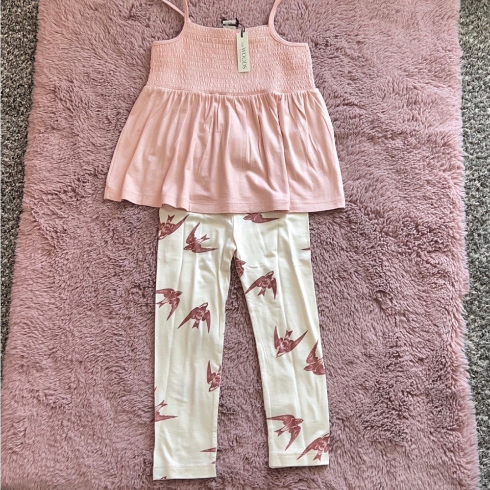Kate Quinn mauve sparrow outfit